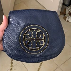 Like new tory crossbody